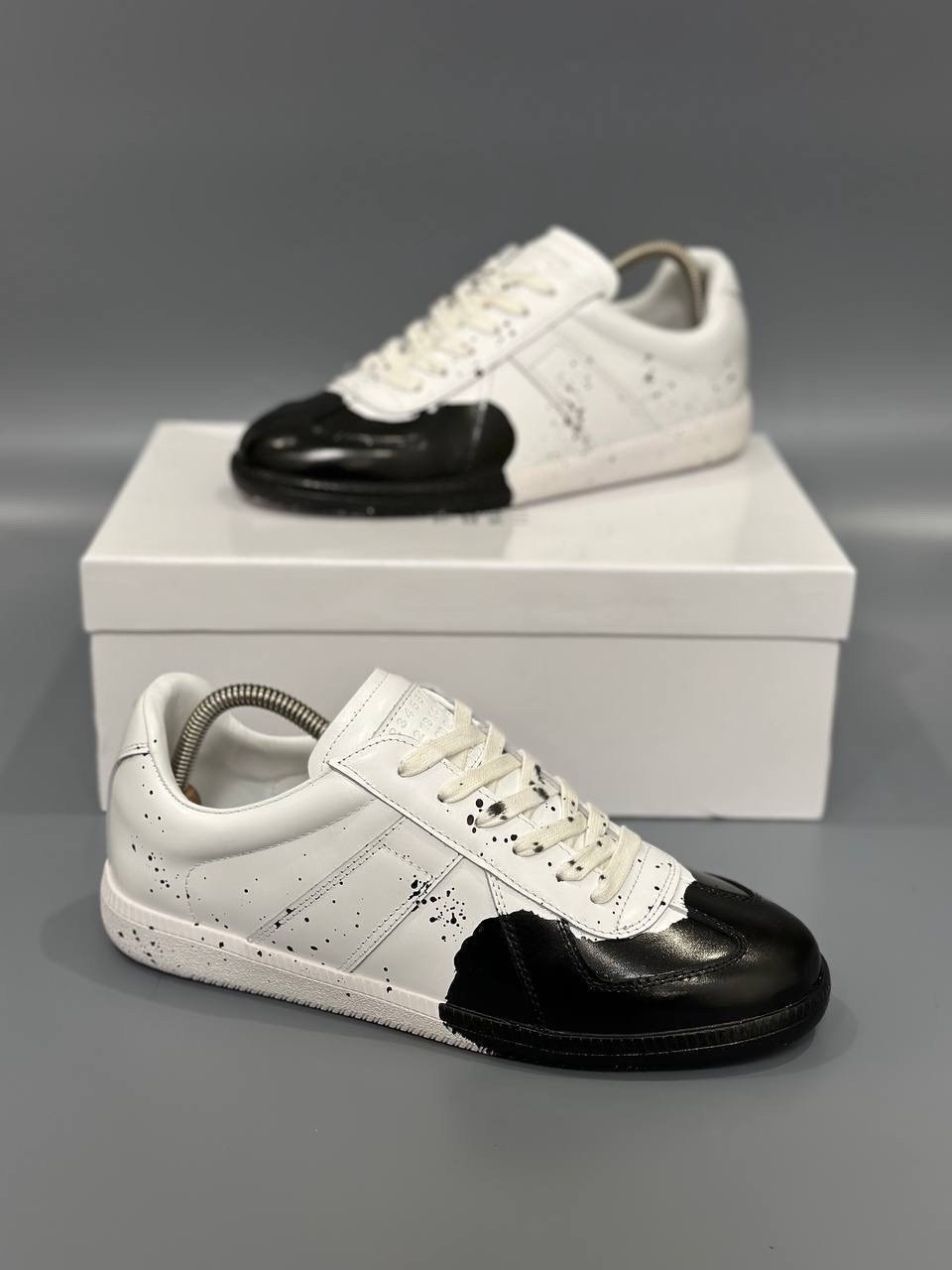 ,кроссовки maison margiela replica paint splatter,кроссовки александр маккуин женские,женские кроссовки,кроссовки оригинал