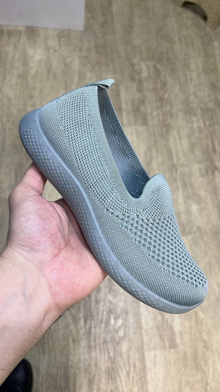 женские слипоны,слипоны,,слипоны стиль,кроссовки слипоны