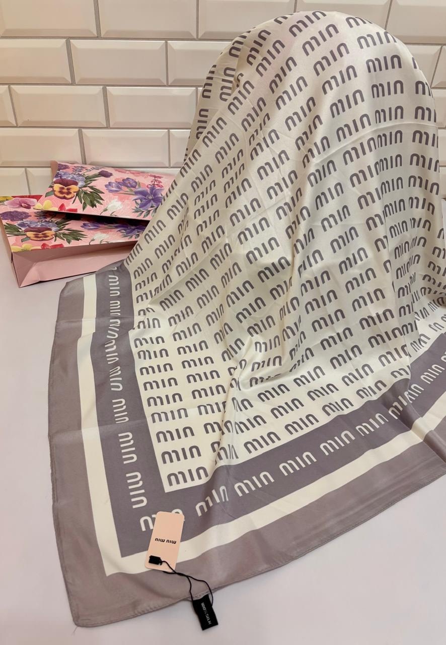 женский платок,брендовый платок,шарфы и платки,шарфы для женщин,платки диор