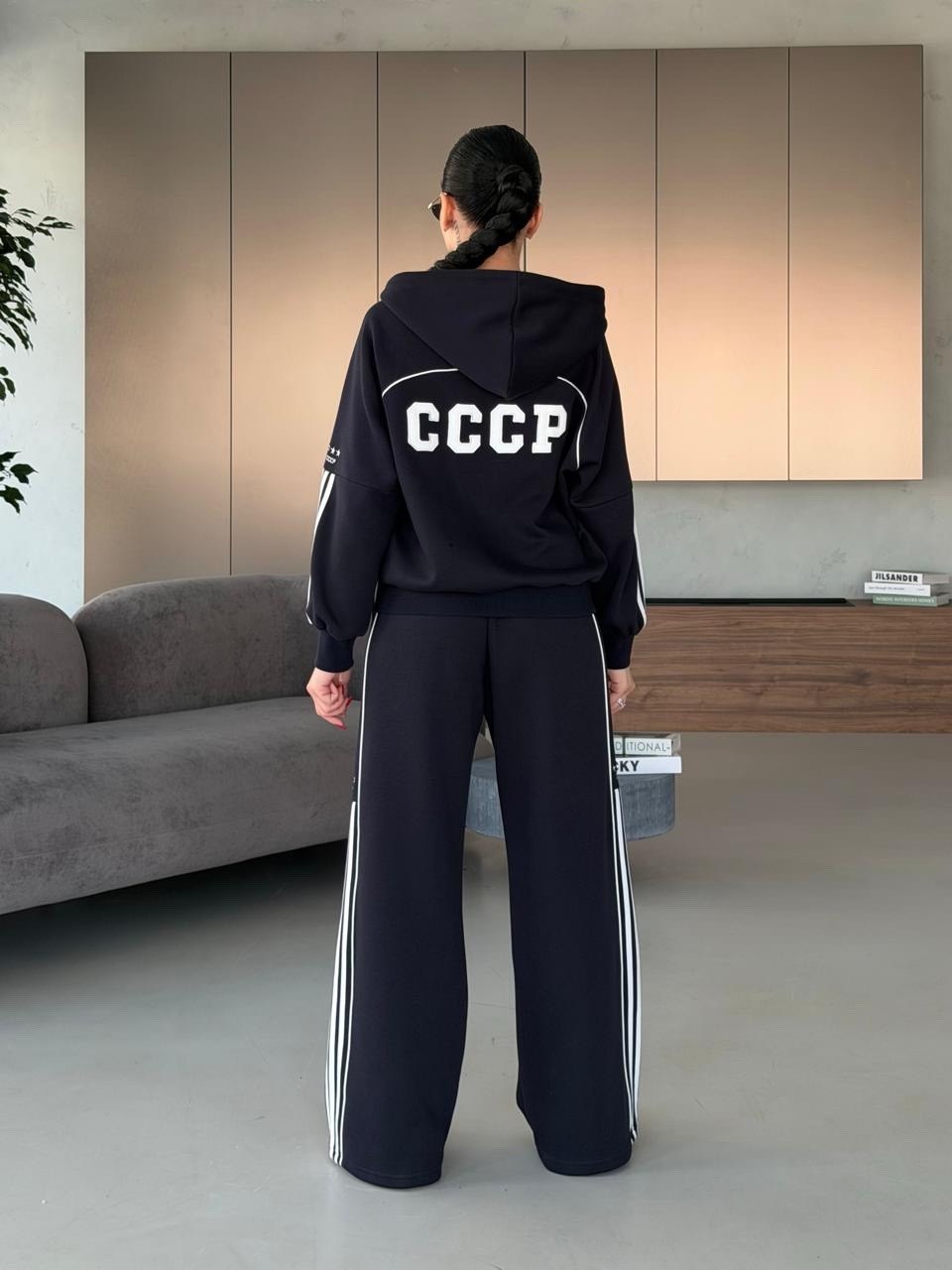 спортивный костюм женский,спортивный костюм,красные спортивные костюмы,повседневный костюм,женские костюмы