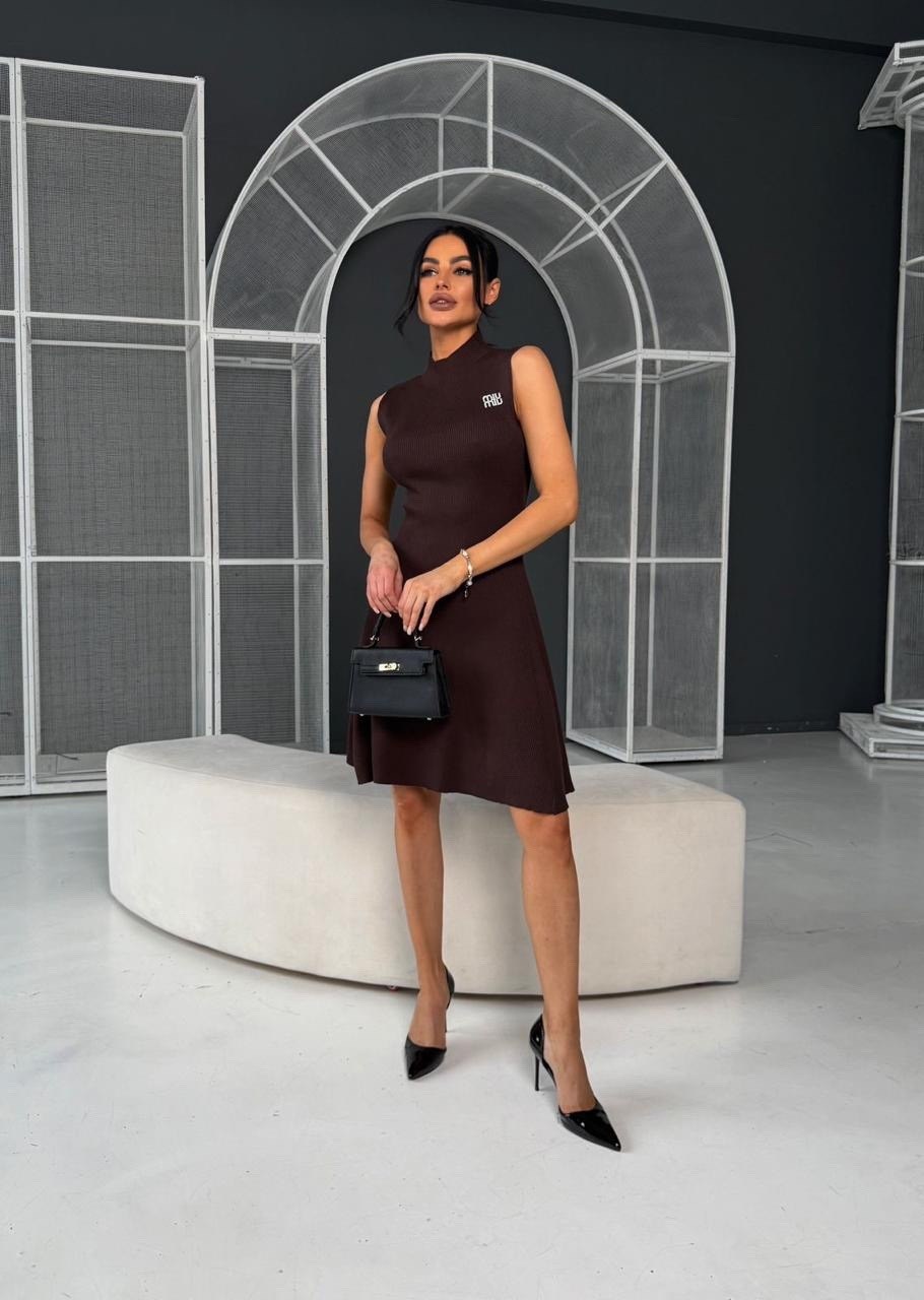 модное платье,платье трикотажное,платье,элегантное платье,короткое платье