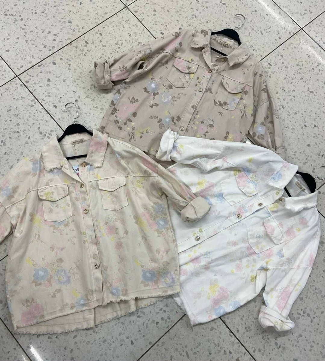 джинсовая куртка,джинсовая куртка с принтом,куртка джинсовая женская,джинсовая куртка белая,рубашка женская