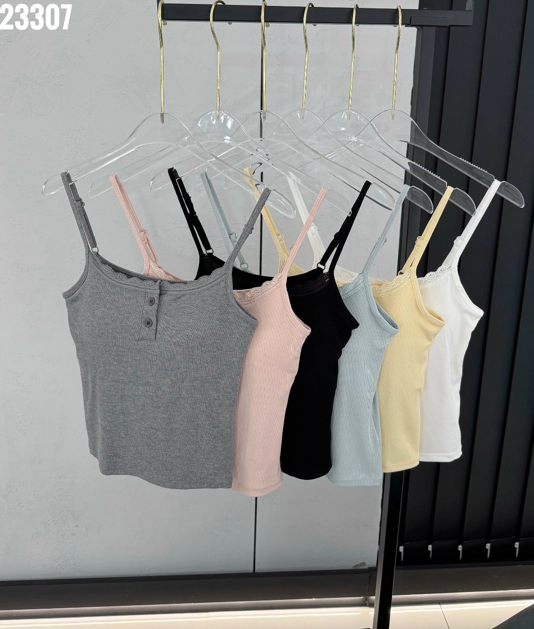 женская майка,женский топ на бретелях,топ женский,майка женская кружевная,женский топ на бретельках