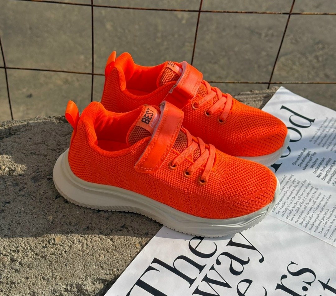 кроссовка детская,детские кроссовки,красные кроссовки,,женские кроссовки