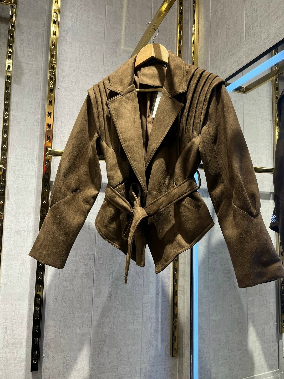 куртка женская замшевая,замшевая куртка,куртка из натуральной замши,куртка из замши,куртка с поясом