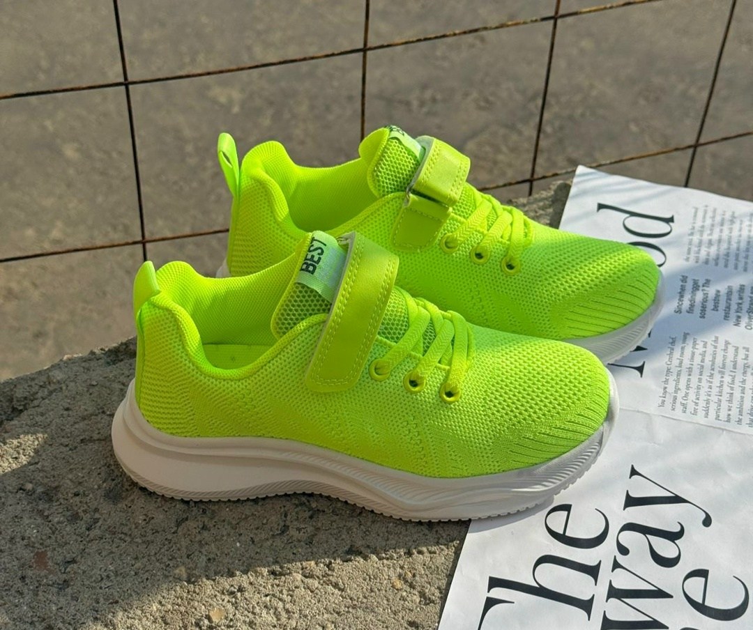 кроссовка детская,детские кроссовки,красные кроссовки,,женские кроссовки