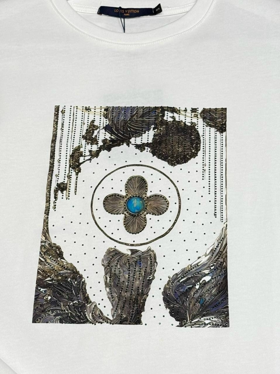 футболки женская,стильные наряды,футболки белые,футболка белая женская