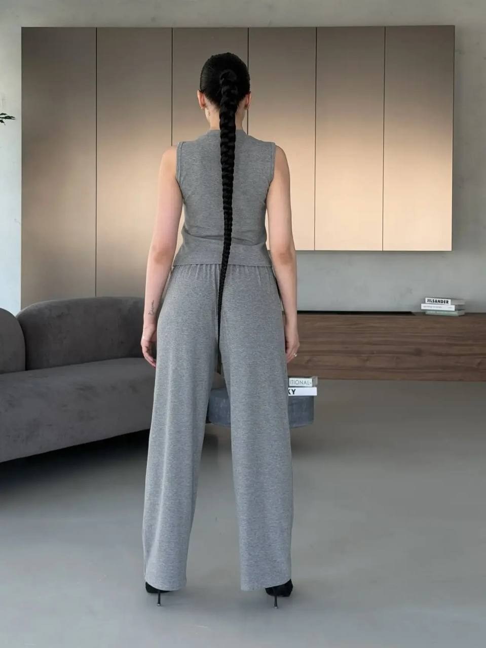 трикотажный костюм,костюм серый,женский костюм серый,костюм тройка женский,женские костюмы