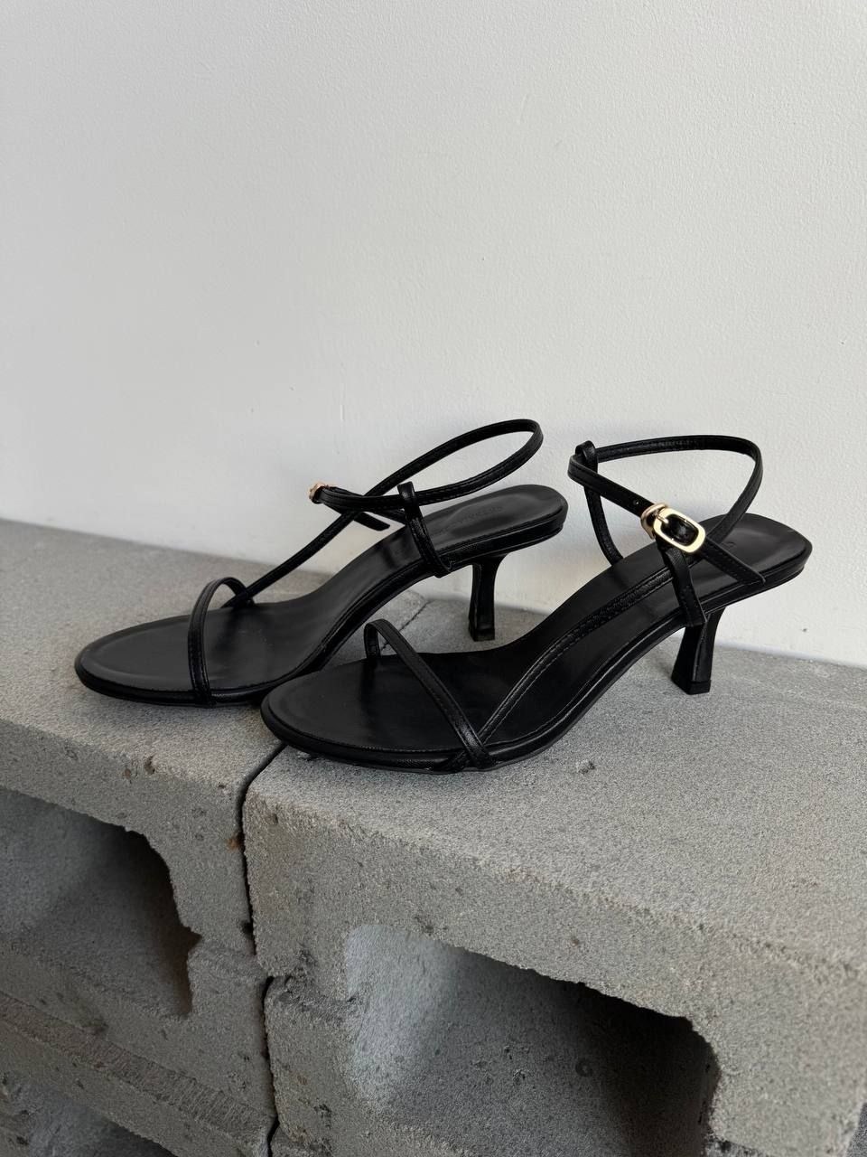 женские босоножки,босоножки черные,,кожаные босоножки,квадратные босоножки