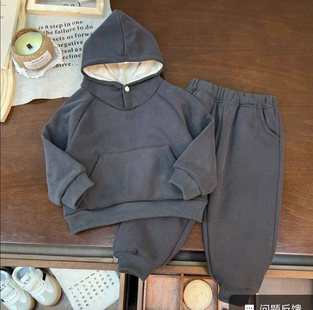 костюм на флисе,трикотажные костюмы,костюм детский,теплый костюм,комплект одежды для малыша