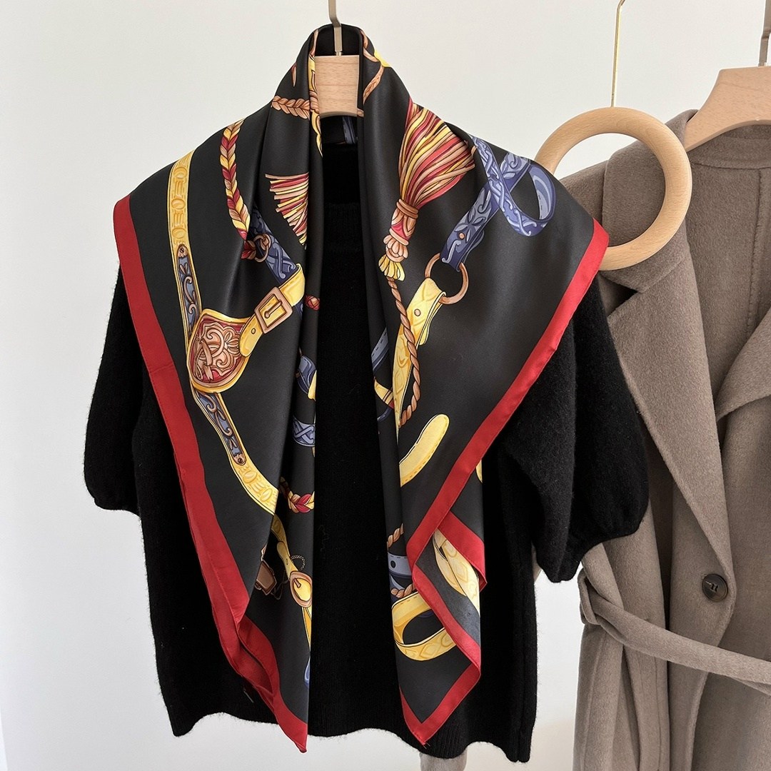 шелковый шарф,женский шелковый шарф,шелковые платки,шарф женские,шёлковый шарф с принтом