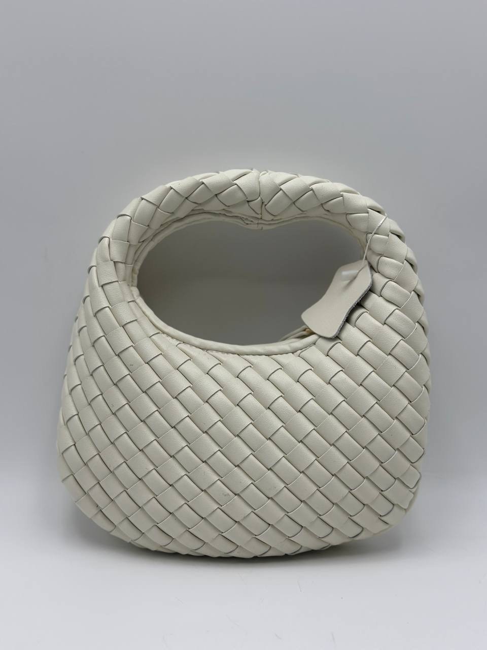 bottega veneta сумка,сумка женская bottega veneta,боттега венета сумка,сумка хобо боттега,сумки плетеная