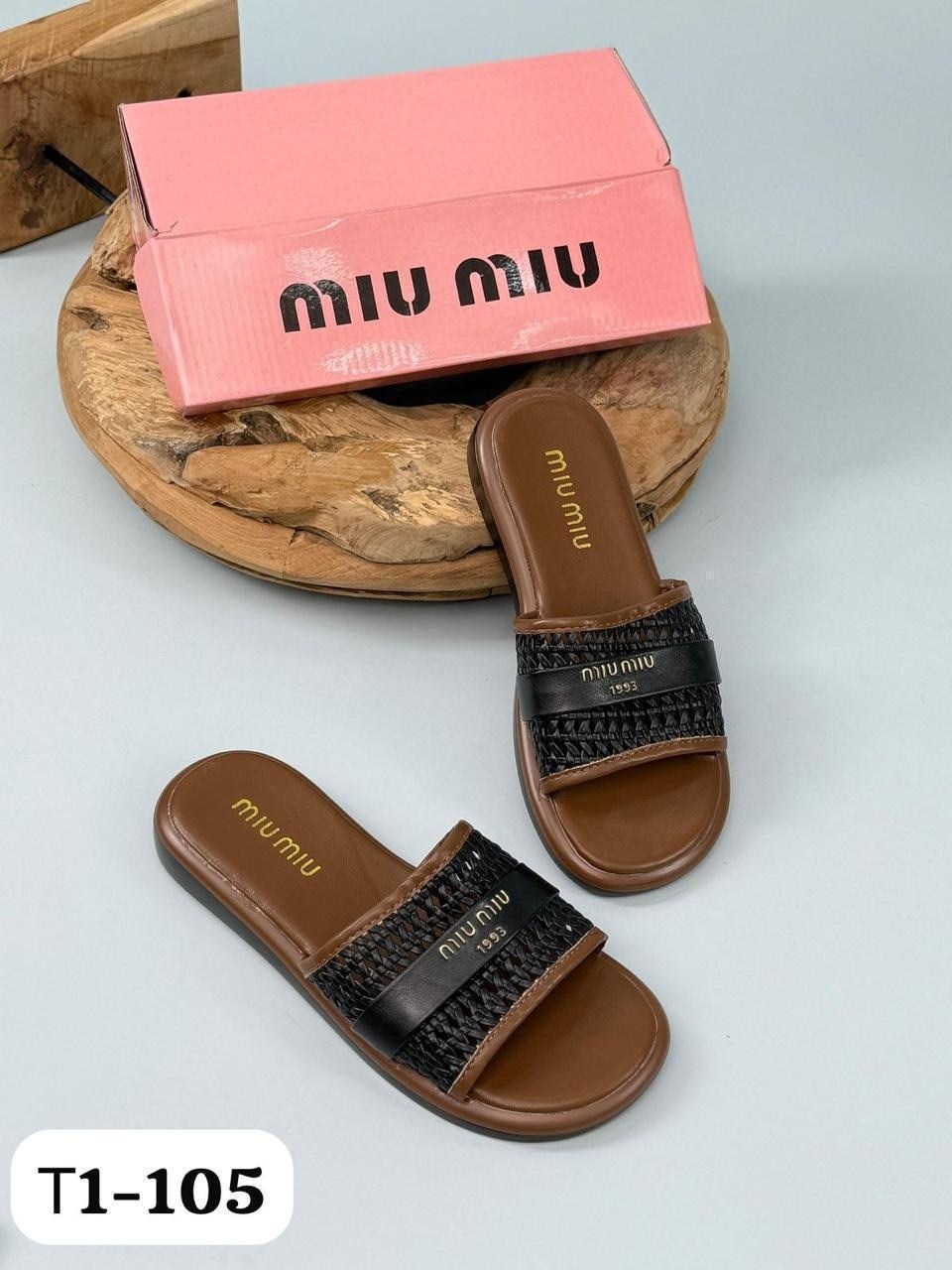 ,женские шлепанцы,шлепки женские,шлепки модные,тапочки модные