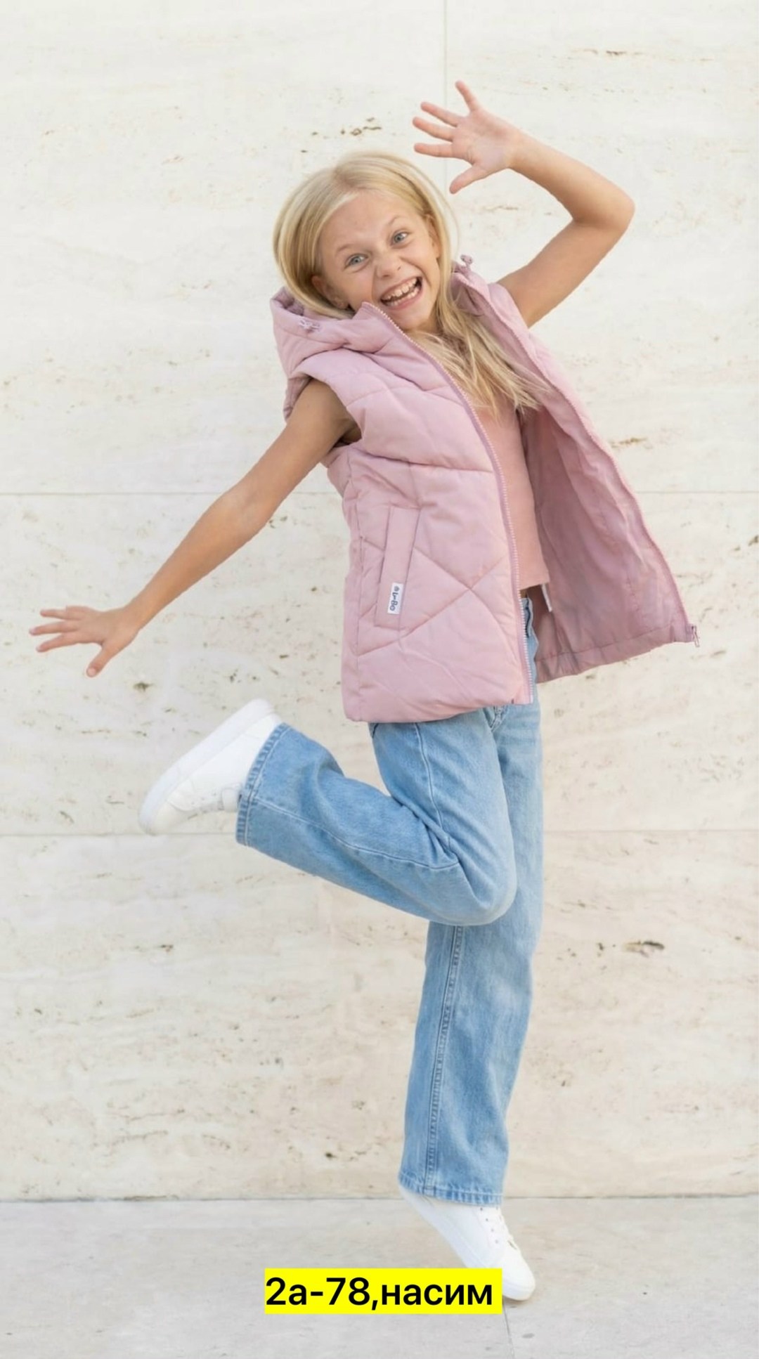 жилет для девочек,жилет утепленная,утепленный жилет для девочки,жилет детский,жилетка для девочек
