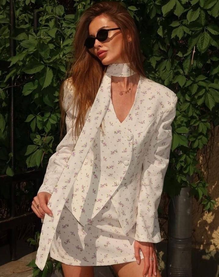 девушка,блузка для женщин,блуза с баской с объемными рукавами emberens 197800298,блуза нарядная с объемными рукавами emberens цвет белый,блуза нарядная с объемными рукавами emberens 241992081