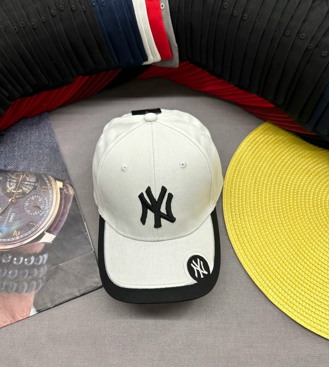 стильная бейсболка,бейсболка,кепка бейсболка,брендовая бейсболка,бейсболка бейсболки