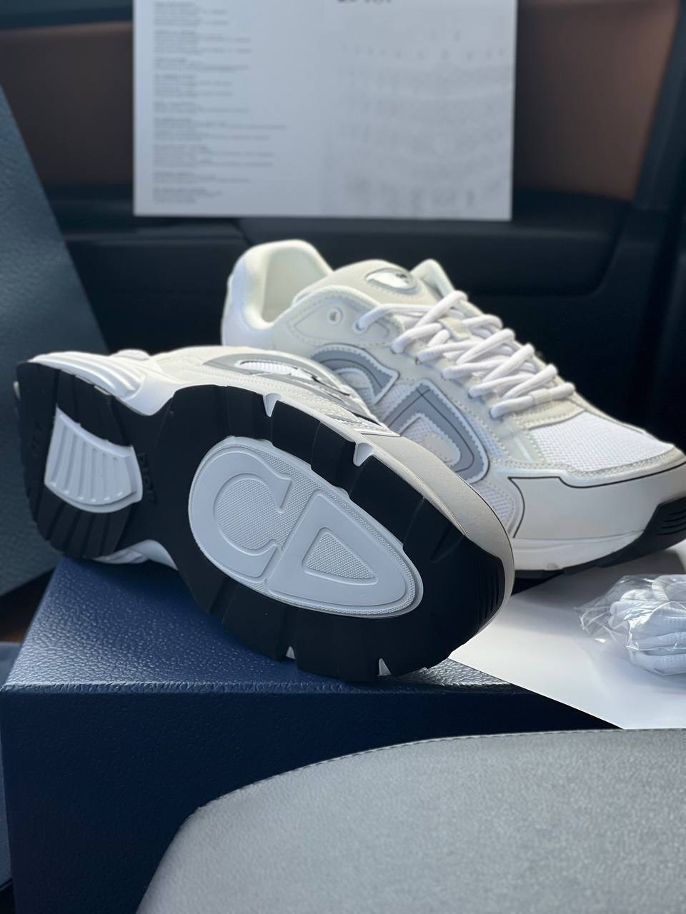 christian dior белые низкие кроссовки,кроссовки dior b30 white grey, для мужчин dior b30 lifestyle,dior кроссовки,dior b30 sneakers white grey