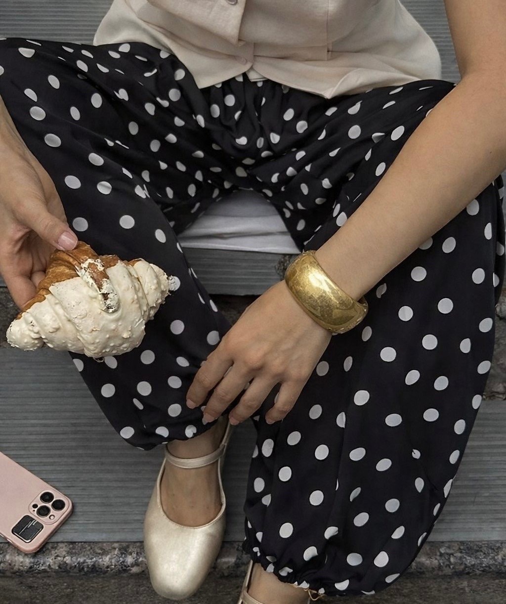 женский брючный костюм в горошек,брюки в горох,костюм в горошек,брюки женские в горошек,костюм брючный в горошек