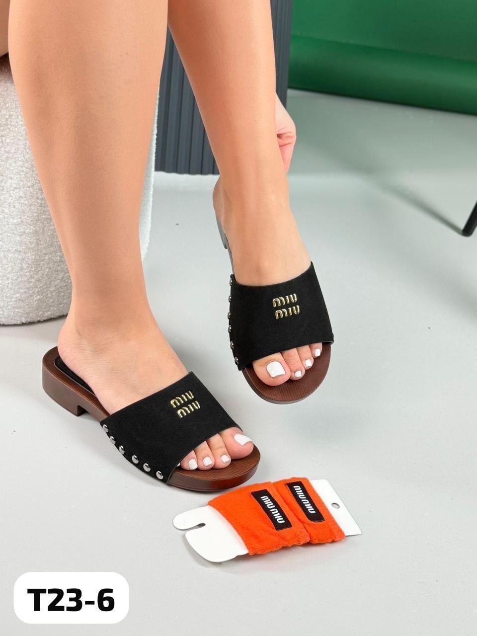 шлепанцы женские,тапочки модные,кожаные шлепанцы miu miu,женские шлепки,тапочки женские