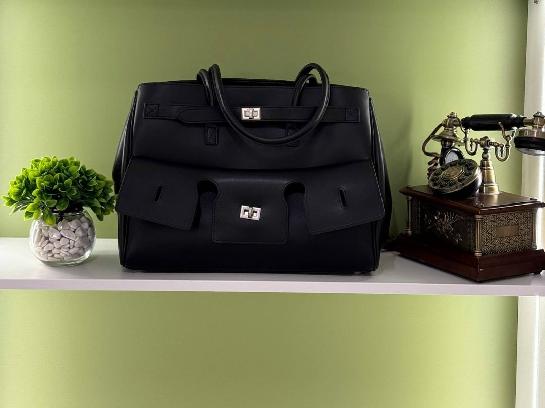 сумка balenciaga натуральная кожа 30-25 см реплика,сумка balenciaga из высококачественной эко кожи,balenciaga сумка,сумка женская,сумка