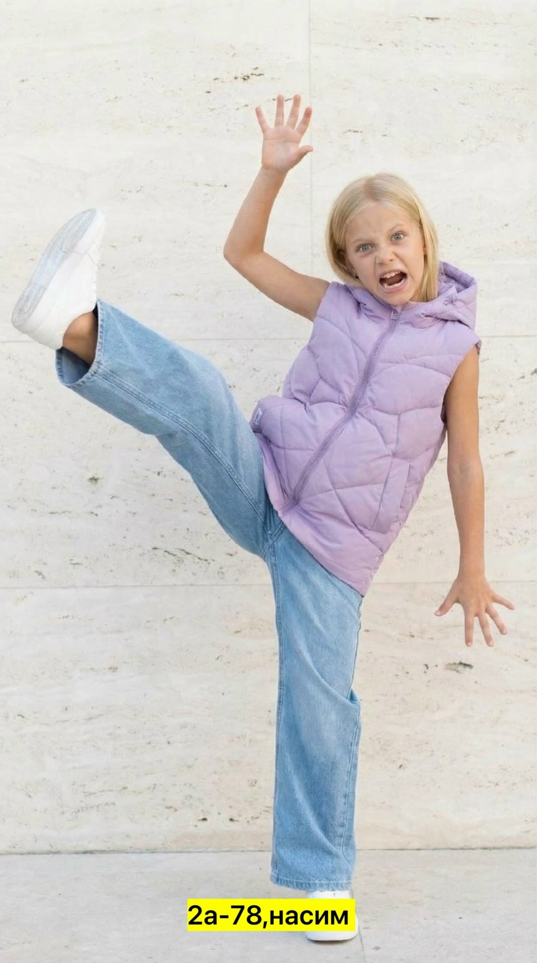 жилет для девочек,жилет утепленная,утепленный жилет для девочки,жилет детский,жилетка для девочек