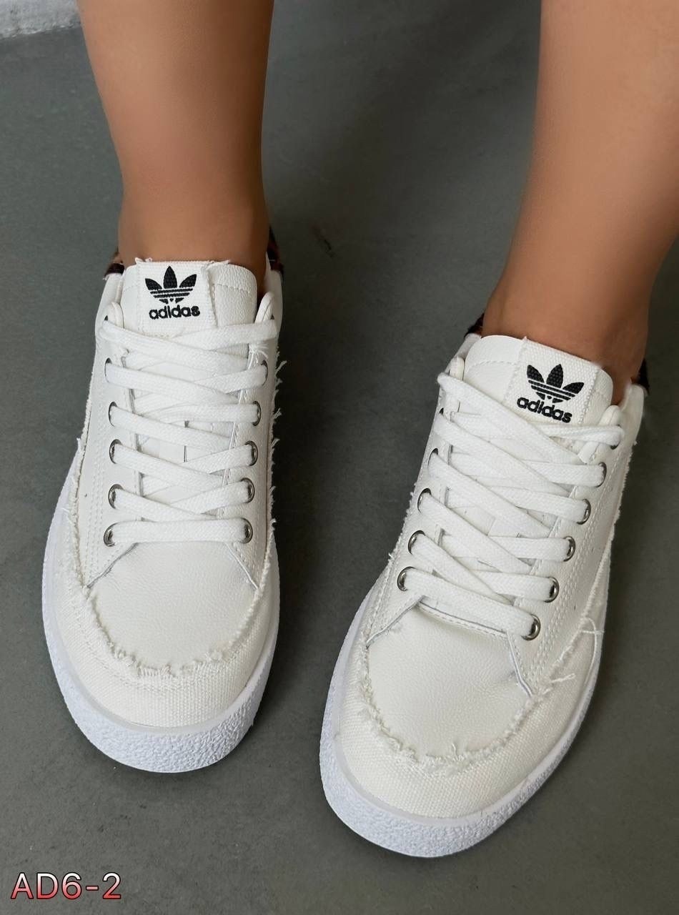 ,женские кроссовки,кроссовки для женщин,женские белые кроссовки,белые кеды