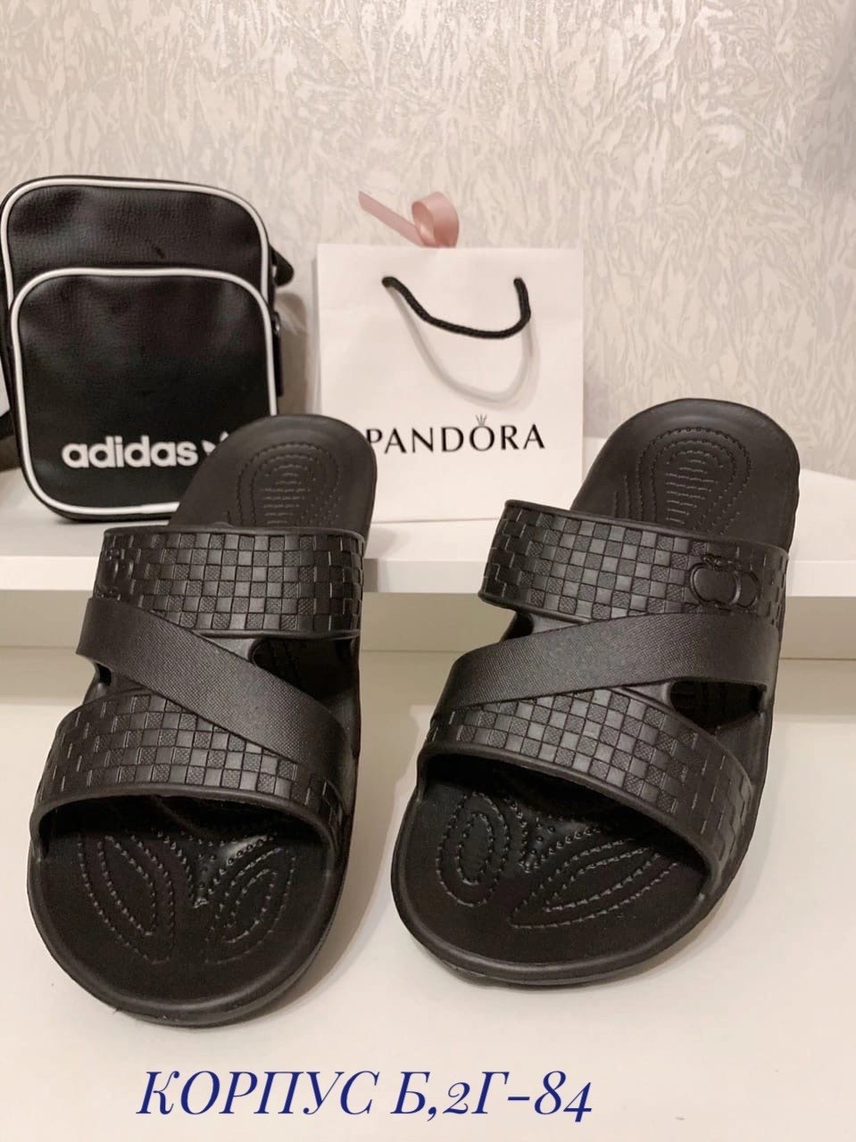 мужские шлепки,шлепанцы мужские,летние шлепки мужские,шлепанцы,шлепанцы модные