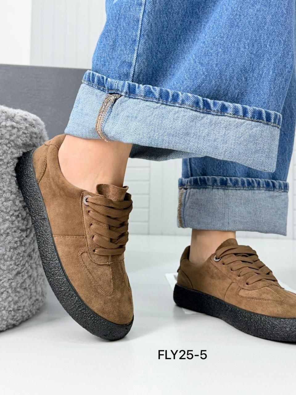 ,замшевые кеды,замшевые кроссовки,обуви,спортивная