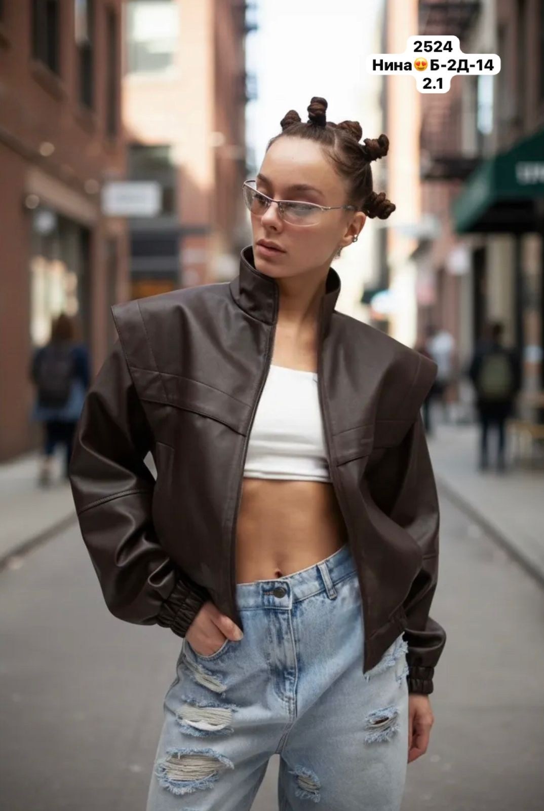 кожаная куртка,женская кожаная куртка,куртка бомбер,бомбер кожаный женский,кожаная куртка бомбер