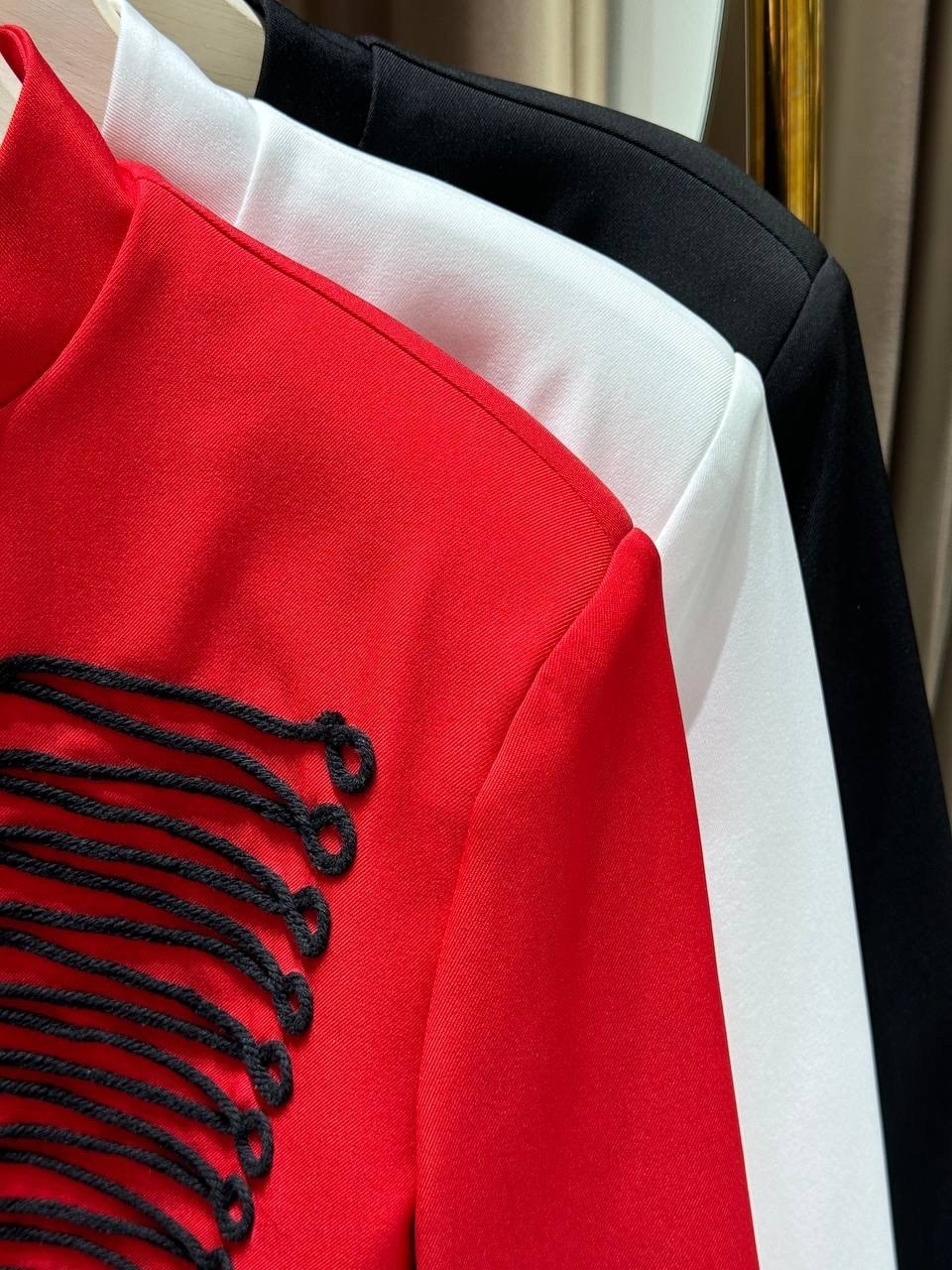 гусарский пиджак женский,женский пиджак в гусарском стиле,жакеты,жакет гусарский женский,женские жакеты