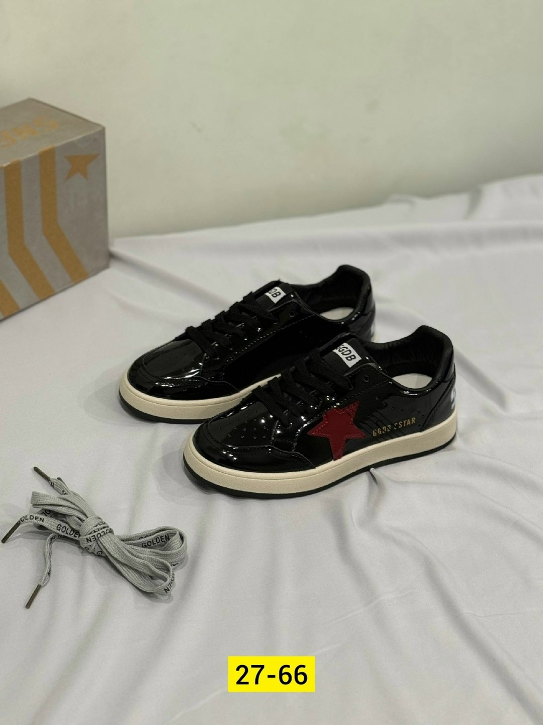 ,golden goose лаковые кроссовки,кеды golden goose,кроссовки ball star черного и белого цвета golden goose,кроссовки golden goose