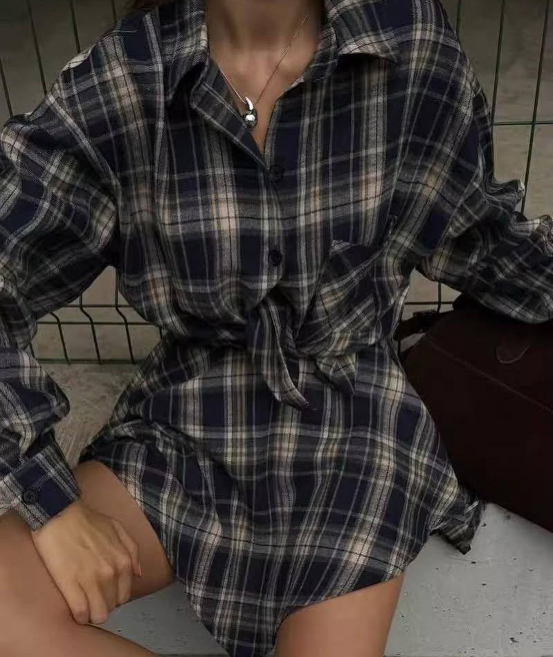 костюм с короткой юбкой и рубашкой в клетку,костюм в клетку,костюм с юбкой и рубашкой,рубашка с юбкой в клетку,костюм в клетку рубашка оверсайз и юбка