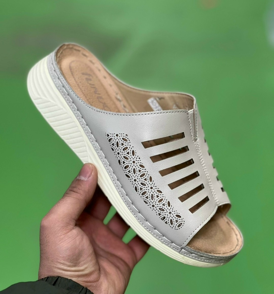 женские босоножки,босоножки летние,,открытые босоножки,бежевые босоножки