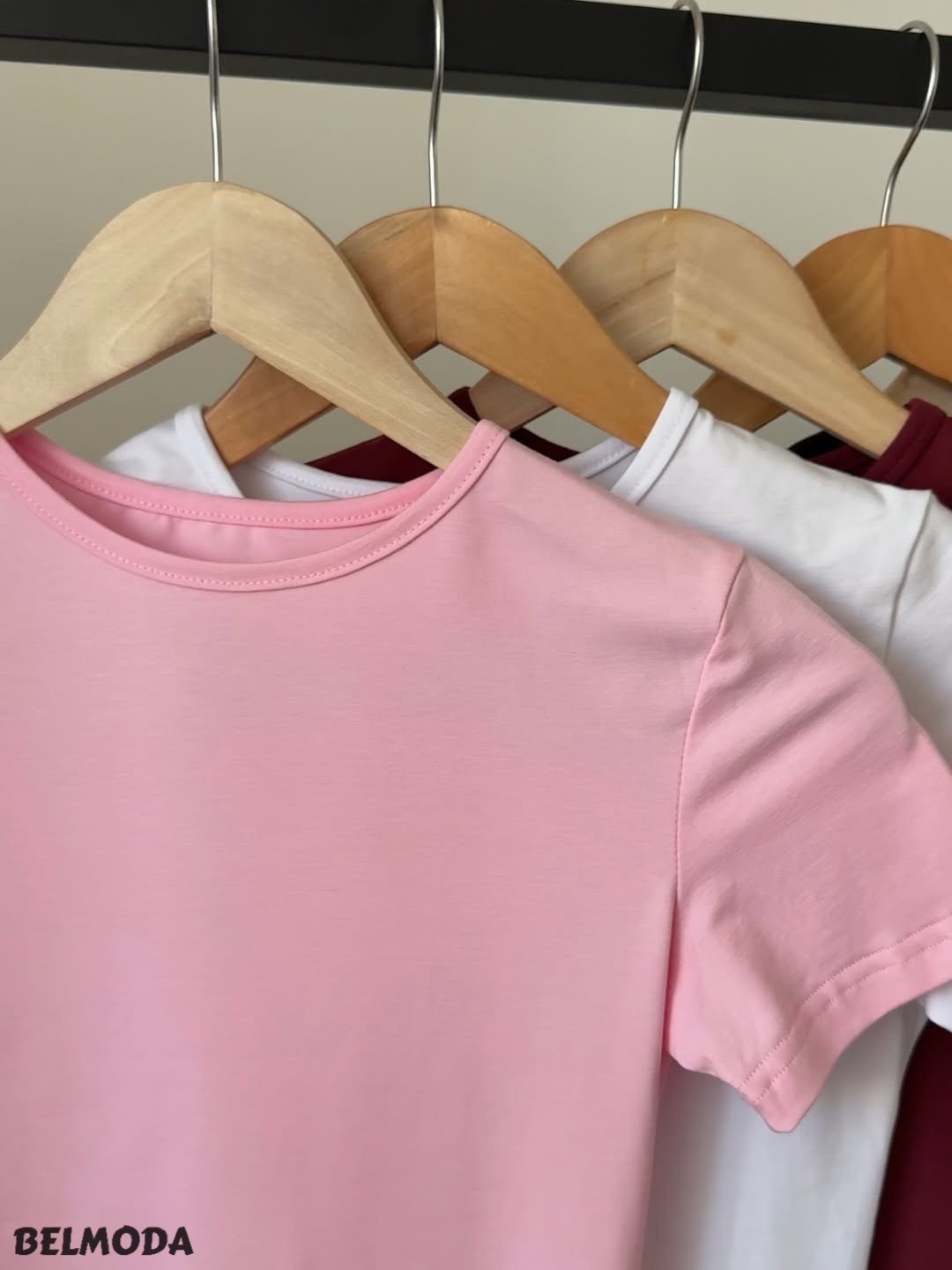 футболки женская,футболка женская белая,майка женская,женская базовая футболка,женская облегающая футболка