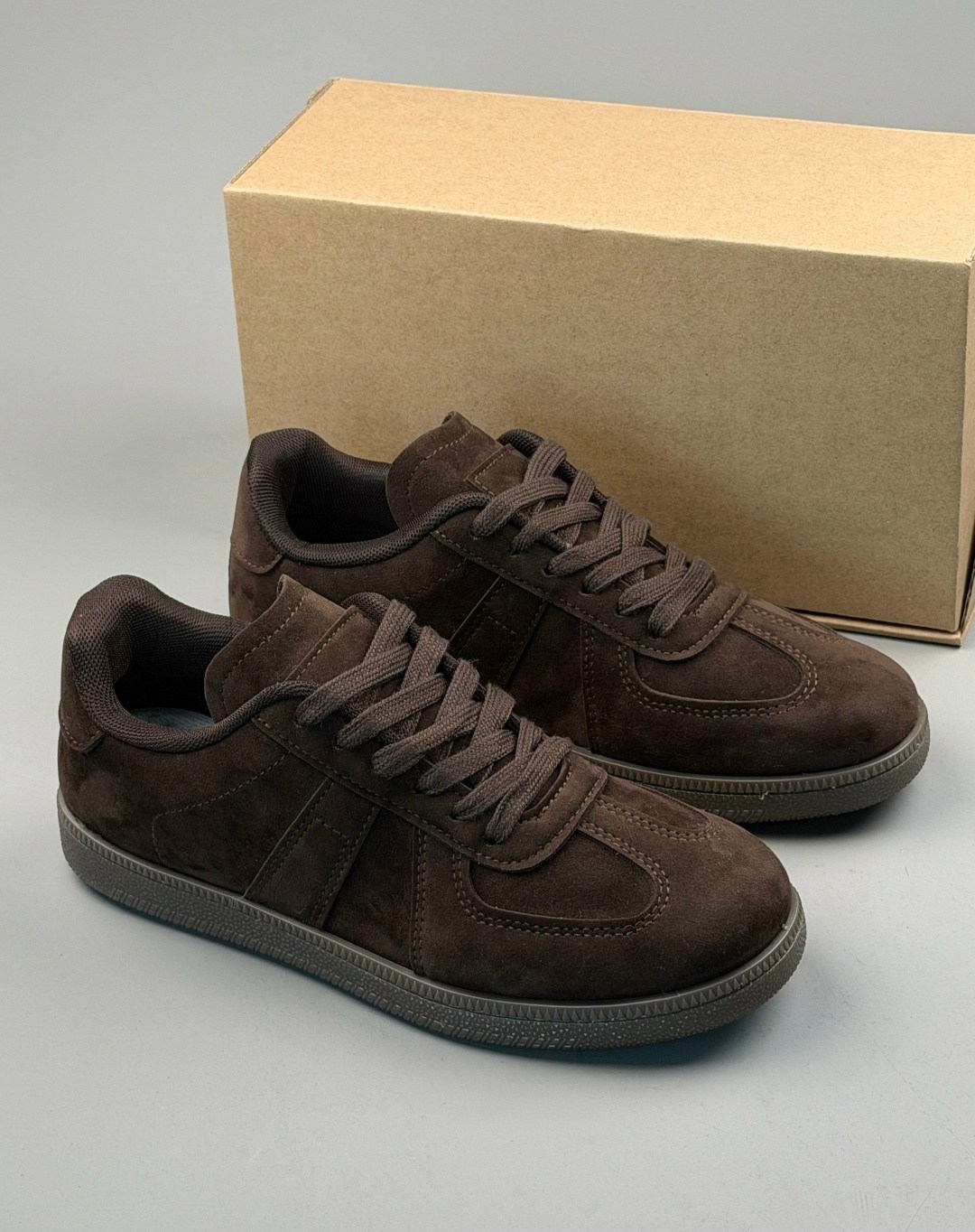 замшевые кроссовки,,мужские замшевые кроссовки toto rino,кеды замшевые,кроссовки коричневые