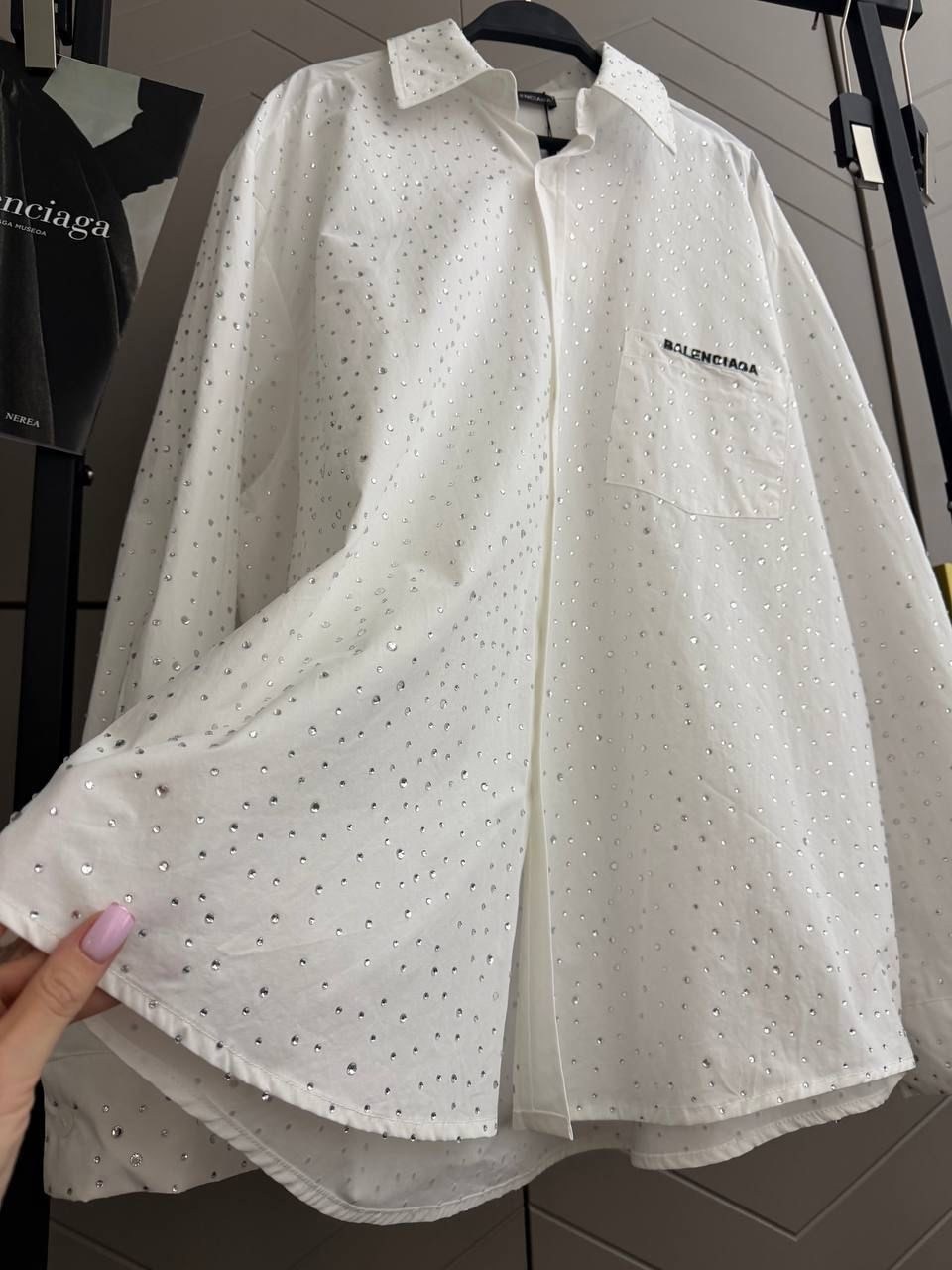 рубашка miu miu,женская рубашка,белая женская рубашка,рубашка,рубашка летняя