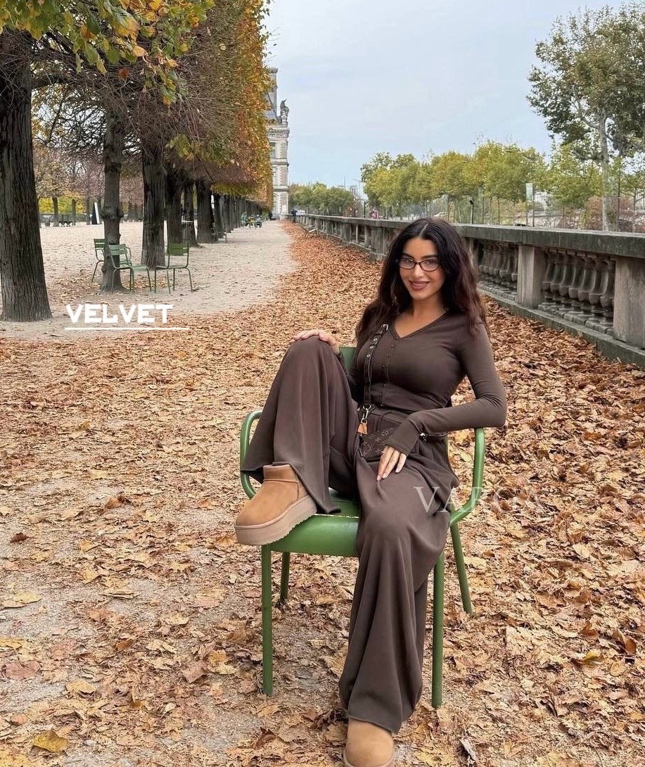 стильные наряды,одежда стильная,велюровый костюм,