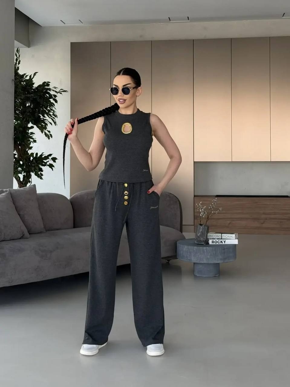 трикотажный костюм,костюм серый,женский костюм серый,костюм тройка женский,женские костюмы