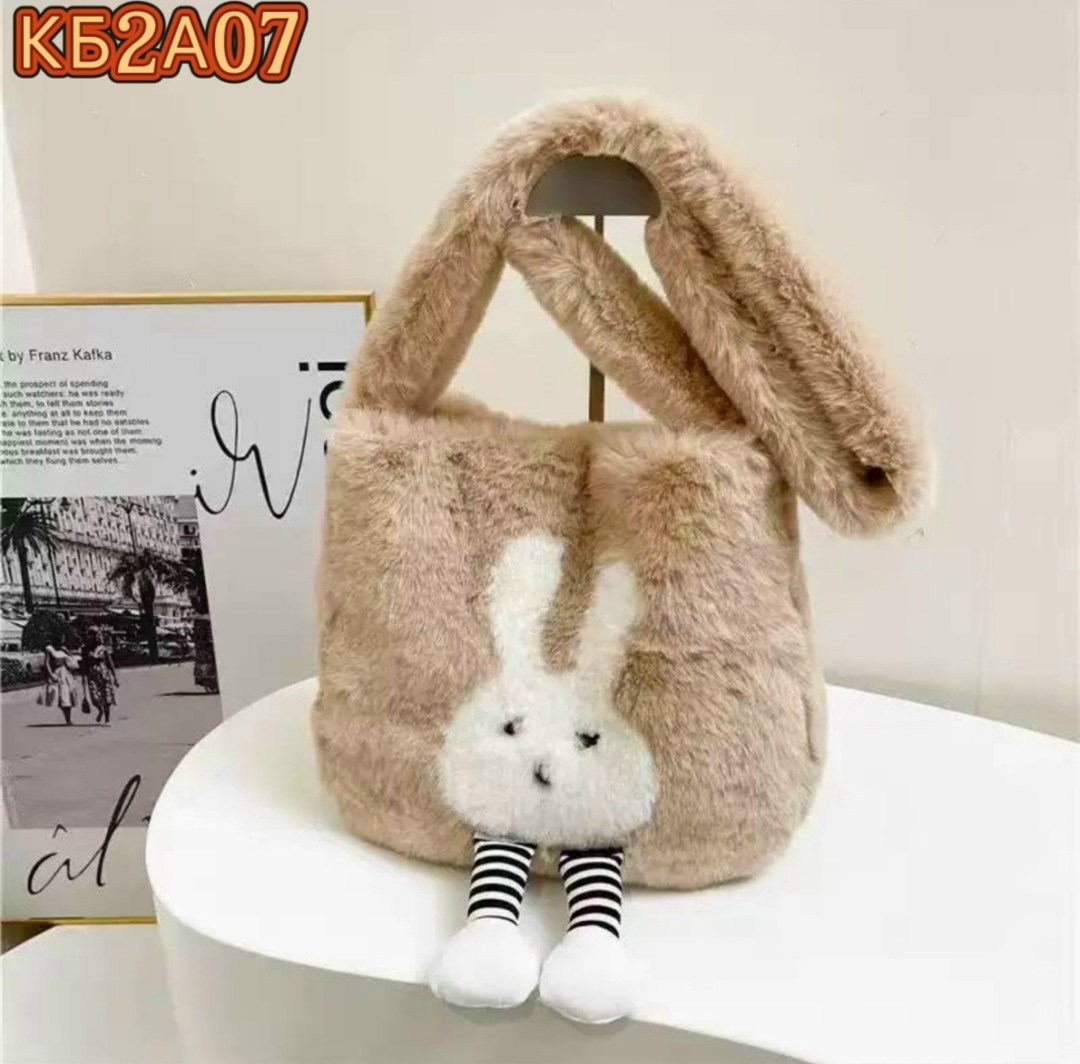 плюшевая сумка шоппер меховой,плюшевая сумка,плюшевая сумка шоппер,сумка маленькая плюшевая,сумка детская меховая