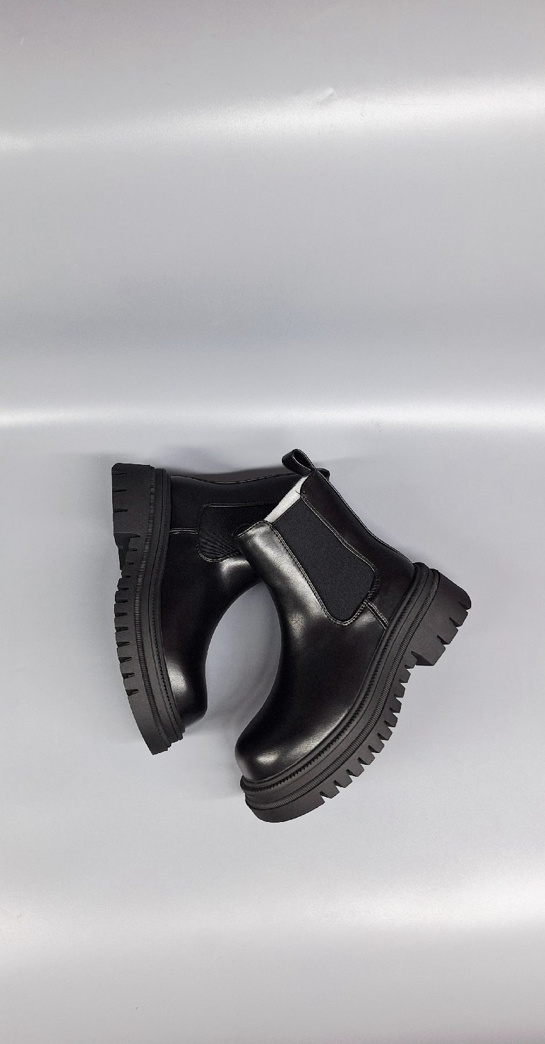 ,женские ботинки челси из натуральной кожи,ботинки челси женские,ботинки tofa женские демисезонные размер 40 цвет черный артикул 302083-4,ботинки челси