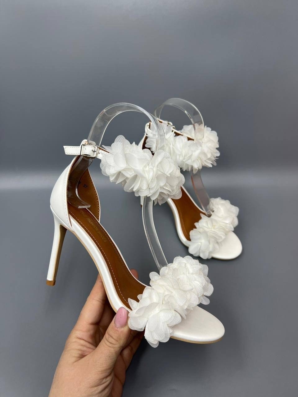 женские босоножки,,свадебные босоножки,каблуки босоножки,модные босоножки