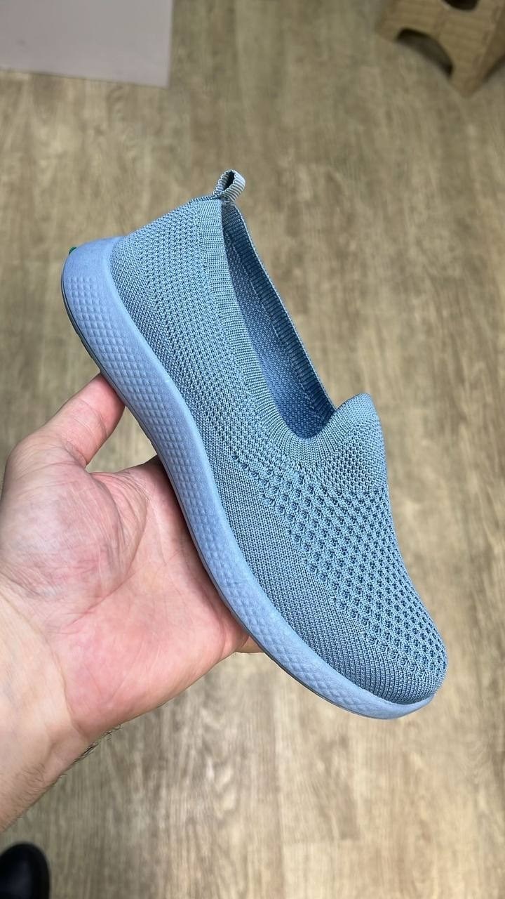 женские слипоны,слипоны,,слипоны стиль,кроссовки слипоны