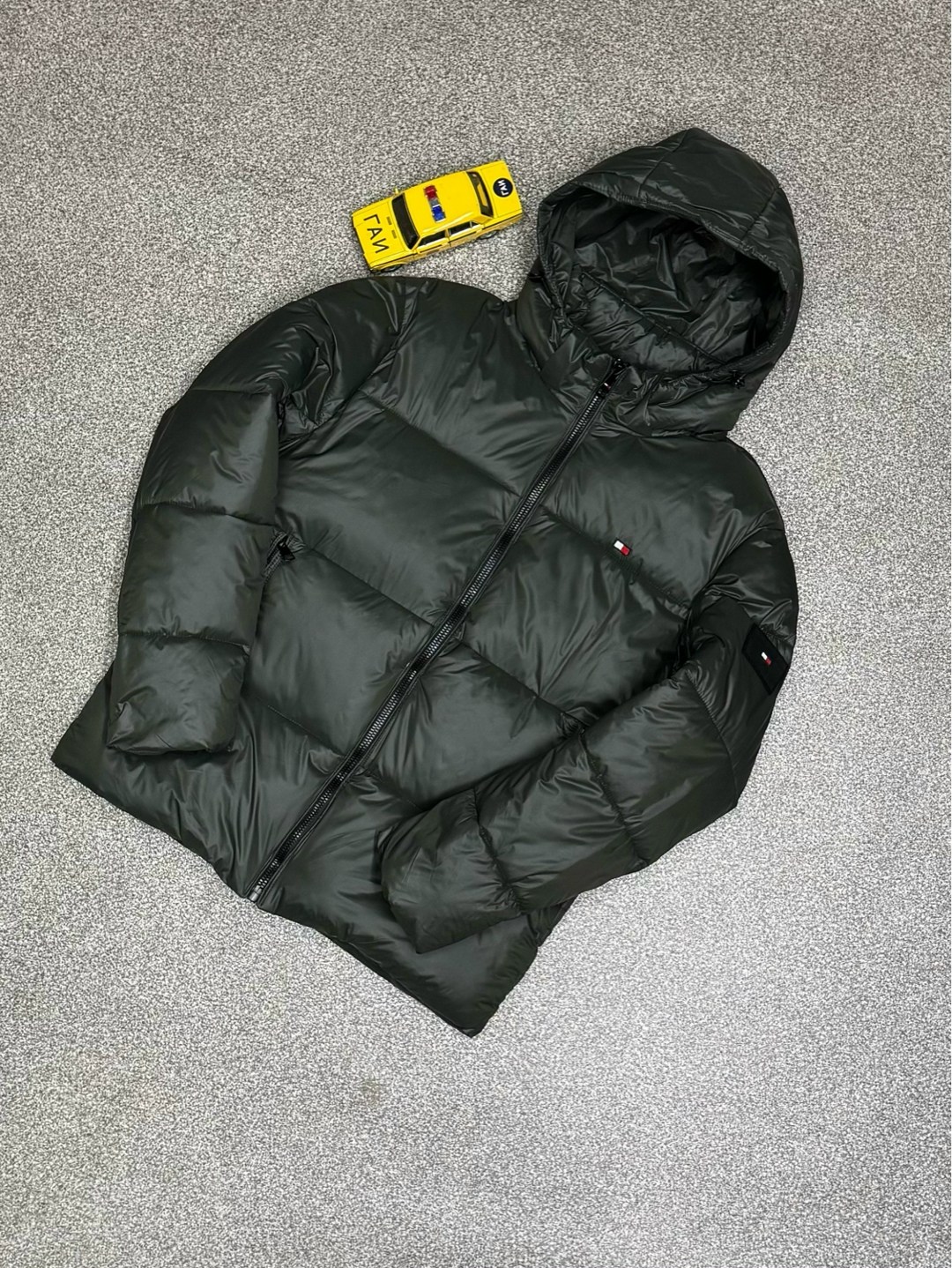 куртка зимняя tommy hilfiger,tommy hilfiger мужская зимняя куртка,tommy hilfiger куртка,мужские пуховики tommy hilfiger,мужская куртка tommy hilfiger