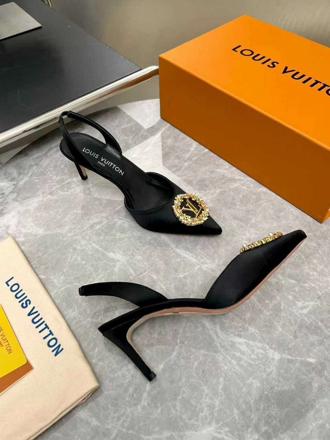 versace туфли,,женская ,женская туфля,босоножки versace