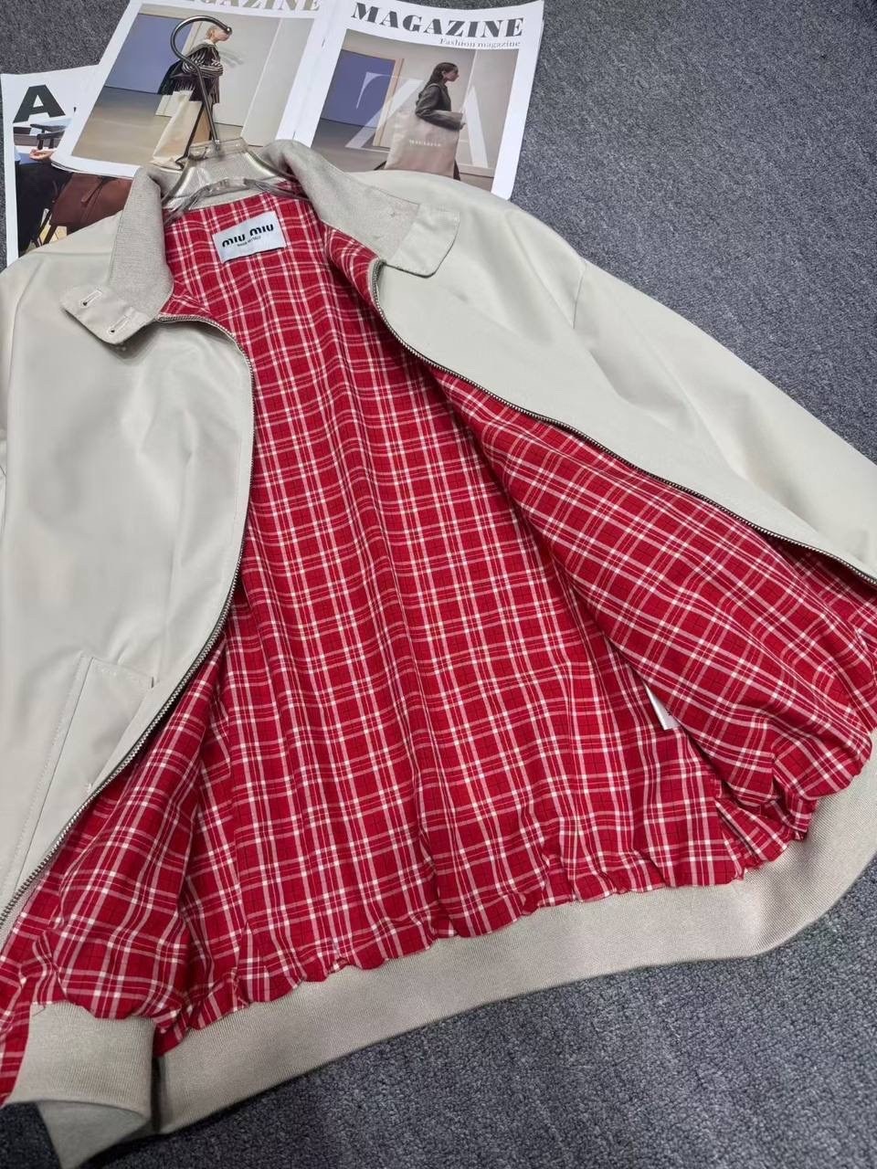 харрингтон burberry,vintage burberry harrington jacket,харрингтон burberry vintage,куртка харрингтон burberry,бежевая хлопковая куртка 'harrington ' от burberry