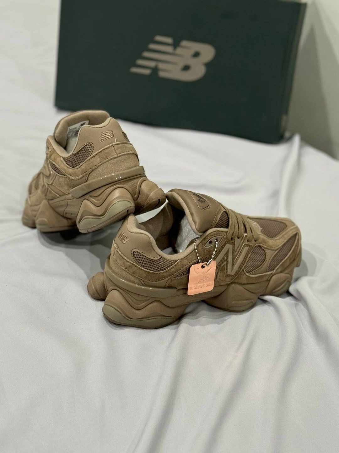 кроссовки new balance 9060,кроссовки new balance 9060 зимние,кроссовки new balance,кроссовки мужские new balance 9060,кроссовки мужские женские new balance 9060