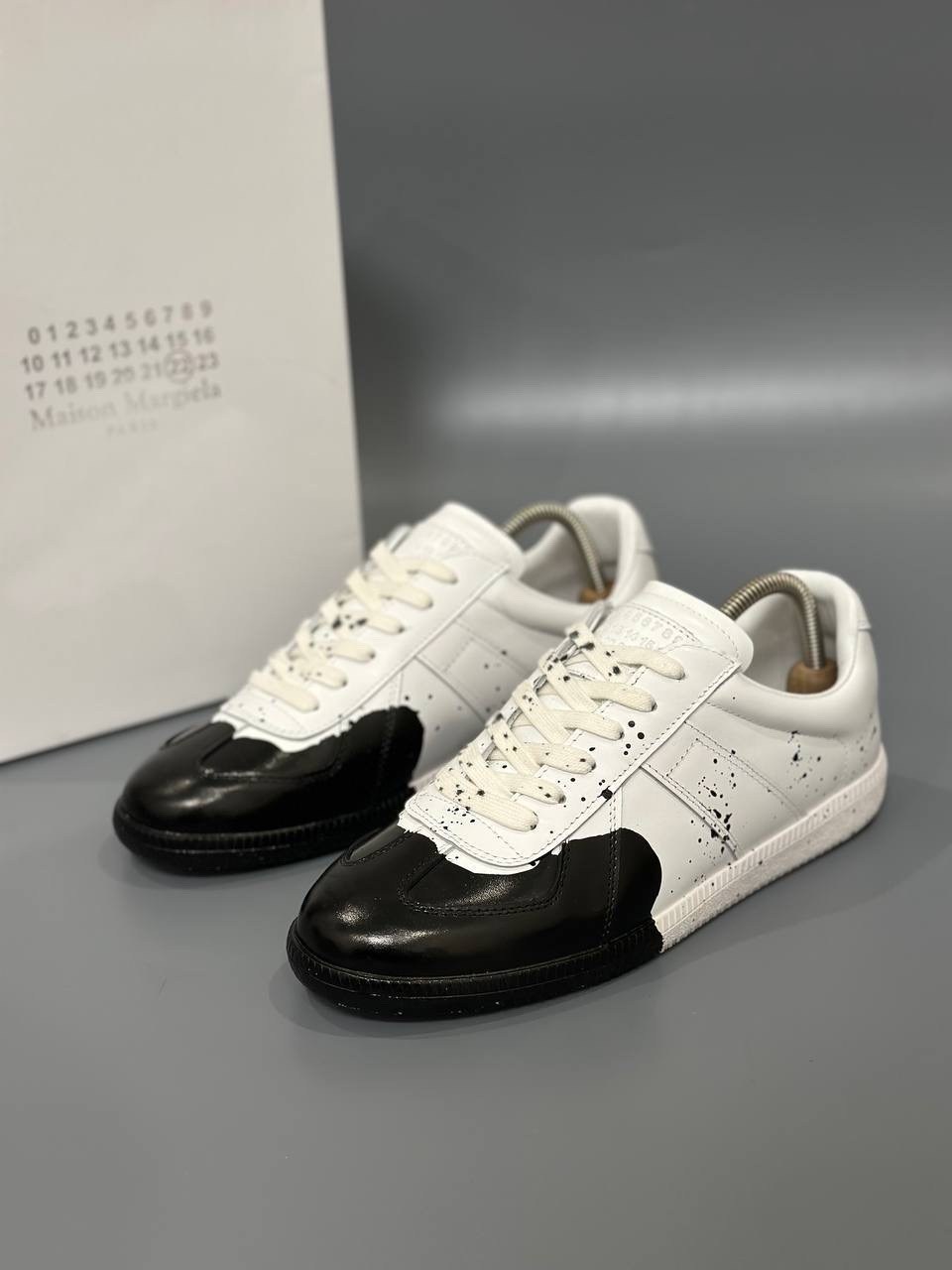 ,кроссовки maison margiela replica paint splatter,кроссовки александр маккуин женские,женские кроссовки,кроссовки оригинал