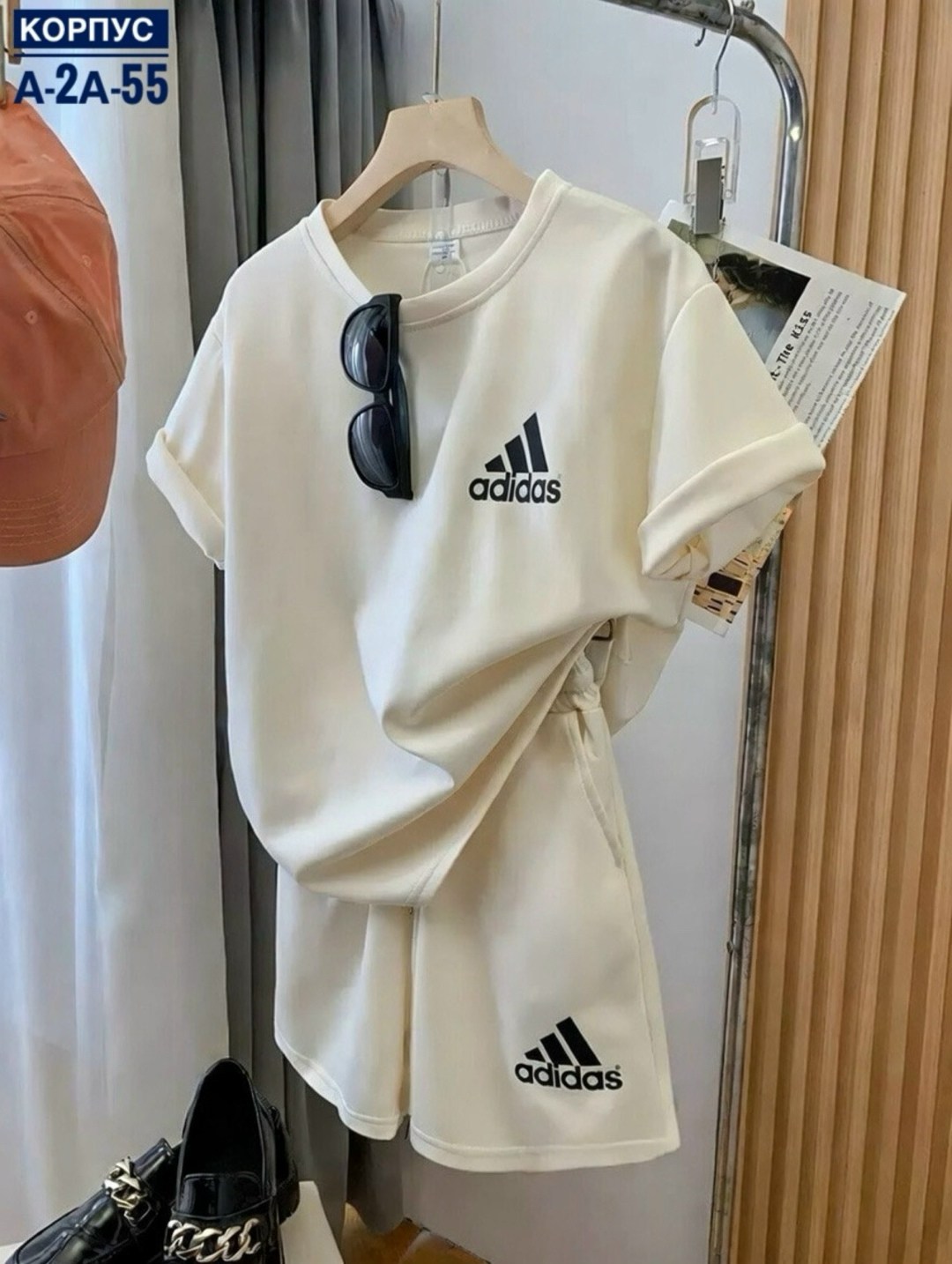 комплект одежды,спортивный костюм женский adidas,adidas костюм спортивный,женские костюмы,женские костюмы спортивные