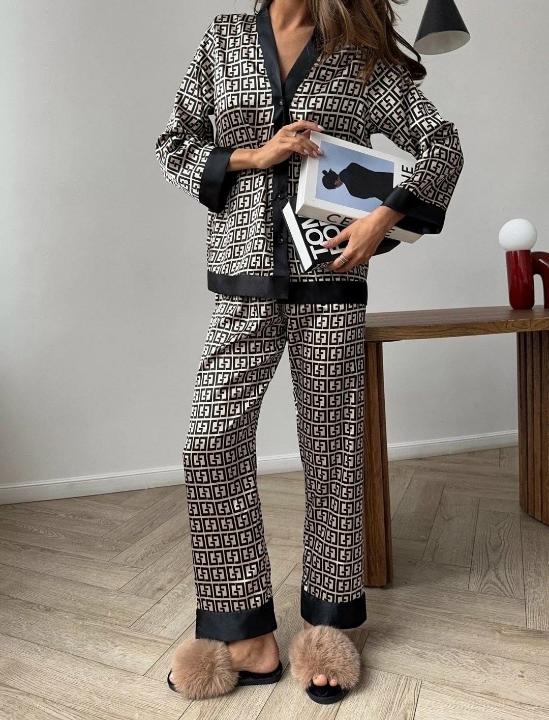 кофта женская,,костюм женский,пижама женская,купальные костюмы