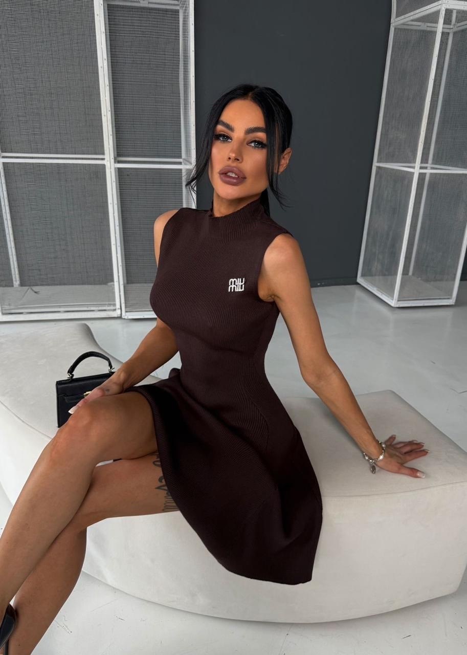 модное платье,платье трикотажное,платье,элегантное платье,короткое платье